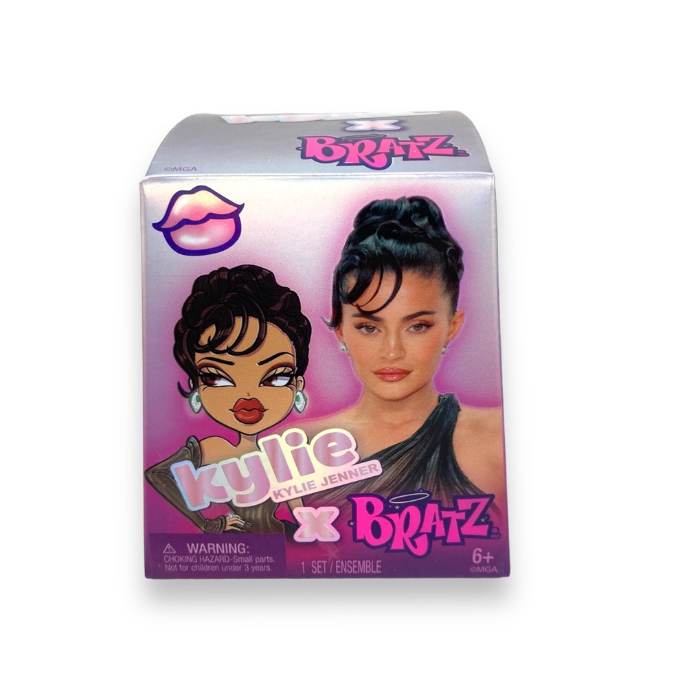 Mini Bratz x Kylie Jenner‎ Series 1 Collectible Figures, 2 Minis New 2023 Sealed